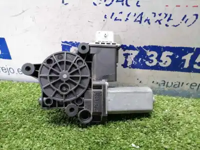 Second-hand car spare part right front window motor for opel corsa e business oem iam references 71019003  3r2334a