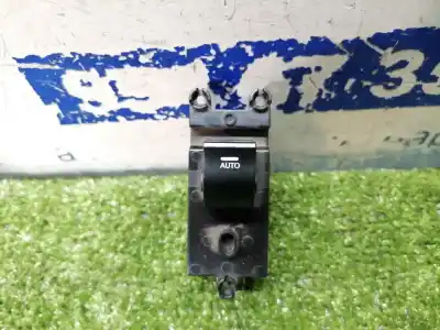 Peça sobressalente para automóvel em segunda mão botão / interruptor elevador vidro traseiro direito por hyundai i40 comfort referências oem iam 935803z050