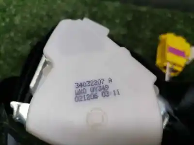 Автозапчастина б/у передній правий ремін безпеки для volkswagen passat berlina (3c2) advance посилання на oem iam 3c1857706f  34032207a