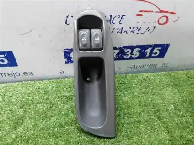 Peça sobressalente para automóvel em segunda mão Botão / Interruptor Elevador Vidro Dianteiro Esquerdo por RENAULT SCÉNIC I MONOSPACE (JA0/1_, FA0_) 1.4 16V (JA0D, JA1H, JA0W, JA10) Referências OEM IAM   