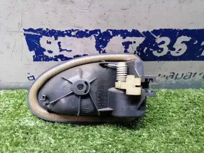 Pezzo di ricambio per auto di seconda mano maniglia interna anteriore sinistra per renault scenic (ja..) 1.4 16v riferimenti oem iam   8200028994