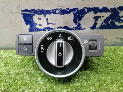 Recambio de automóvil de segunda mano de MANDO LUCES para MERCEDES CLASE C (W204) BERLINA  referencias OEM IAM A2049058002  A2049058002