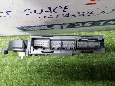 Peça sobressalente para automóvel em segunda mão motor elevador vidro dianteiro direito por seat exeo berlina (3r2) reference referências oem iam 5wk49200cbf  8e1959802g