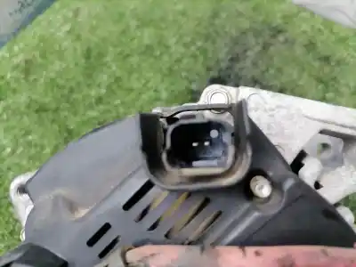 Peça sobressalente para automóvel em segunda mão alternador por dacia lodgy comfort referências oem iam   