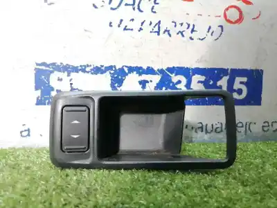 Pezzo di ricambio per auto di seconda mano Interruttore Alzacristalli Anteriore Destro per FORD FOCUS C-MAX (CAP) Ambiente (D) Riferimenti OEM IAM   