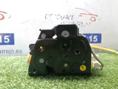 Peça sobressalente para automóvel em segunda mão fechadura da porta traseira esquerda por seat exeo (3r2) 2.0 tdi referências oem iam 8e0839015aa  8e0839015aa