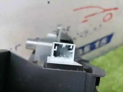 Peça sobressalente para automóvel em segunda mão botão / interruptor elevador vidro traseiro direito por seat exeo berlina (3r2) reference referências oem iam 8e1867162b  8e1867162b