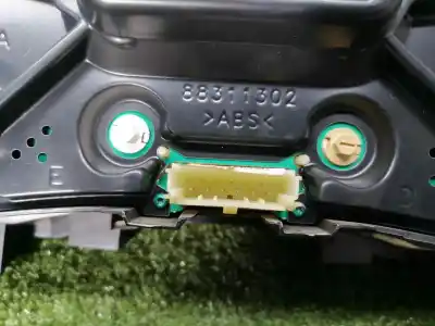 Peça sobressalente para automóvel em segunda mão quadrante por opel meriva cosmo referências oem iam 13140259mf  13140259mf