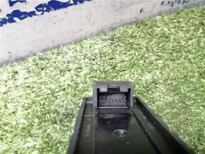 Second-hand car spare part left front power window switch for audi a3 (8l1) 1.9 tdi oem iam references   