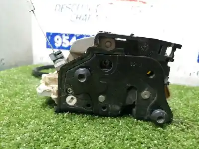 Peça sobressalente para automóvel em segunda mão fechadura da porta dianteira direita por seat leon (1p1) reference referências oem iam   