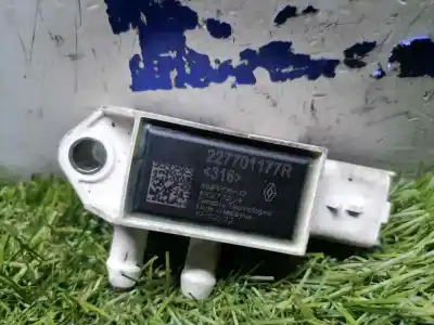 Peça sobressalente para automóvel em segunda mão sensor de pressão por dacia lodgy comfort referências oem iam 227701177r  227701177r