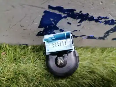 Peça sobressalente para automóvel em segunda mão comutador de espelhos retrovisores por citroen c3 1.4 hdi cool referências oem iam   