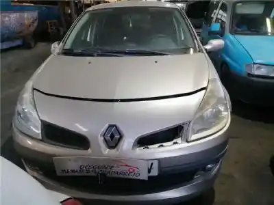 Автозапчасти б/у передняя левая трансмиссия за renault clio iii 1.5 dci diesel cat ссылки oem iam 8200499585  8200499585