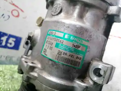 Peça sobressalente para automóvel em segunda mão compressor de ar condicionado a/a a/c por opel meriva cosmo referências oem iam 24421642  24421642