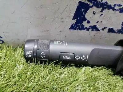 Peça sobressalente para automóvel em segunda mão comutador de piscas  por opel meriva b cosmo referências oem iam 20941129  20941129