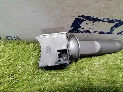 Peça sobressalente para automóvel em segunda mão comutador de piscas  por opel meriva b cosmo referências oem iam 20941129  20941129