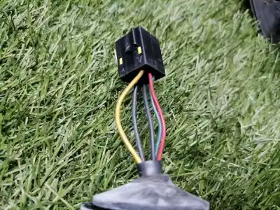 Peça sobressalente para automóvel em segunda mão espelho retrovisor esquerdo por opel meriva b cosmo referências oem iam   