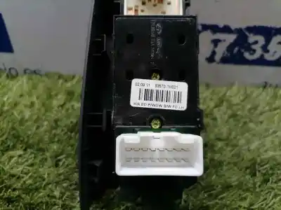 Second-hand car spare part left front power window switch for kia cee´d concept oem iam references 935701h021  935701h021