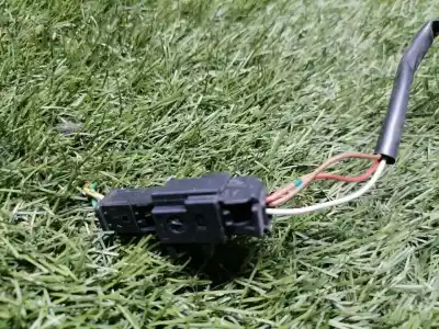 Peça sobressalente para automóvel em segunda mão espelho retrovisor esquerdo por citroen c3 pluriel 1.4 referências oem iam   