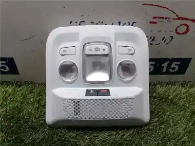 Second-hand car spare part Interior Light for PEUGEOT 208 1.2 16V VTi OEM IAM references 96738108  96738108