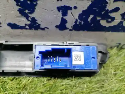 Second-hand car spare part multifunction switch for peugeot 208 style oem iam references 9677059077  9677059077