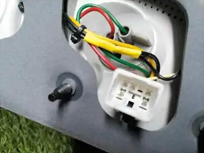 Second-hand car spare part right tailgate light for kia cee´d concept oem iam references   