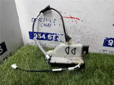 Peça sobressalente para automóvel em segunda mão Fechadura Da Porta Dianteira Direita por PEUGEOT 208 1.2 16V VTi Referências OEM IAM 9812500780  9812500780