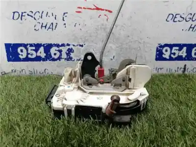 Автозапчасти б/у замок задней правой двери за JEEP COMPASS 2.0 CRD CAT ссылки OEM IAM   