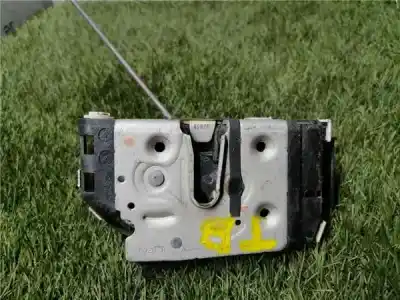 Автозапчасти б/у замок задней правой двери за jeep compass 2.0 crd cat ссылки oem iam   