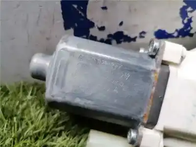 Pezzo di ricambio per auto di seconda mano alzacristalli anteriore destro per jeep compass 2.0 crd cat riferimenti oem iam 0130822277  128000672a