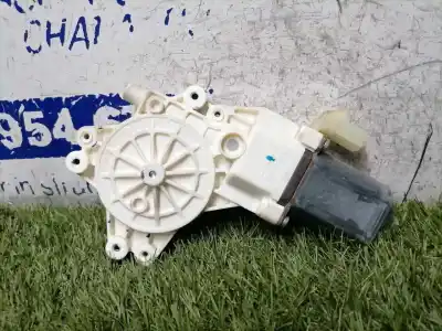 Pezzo di ricambio per auto di seconda mano motore alzacristalli anteriore sinistro per jeep compass limited riferimenti oem iam 128000671a  0130822276