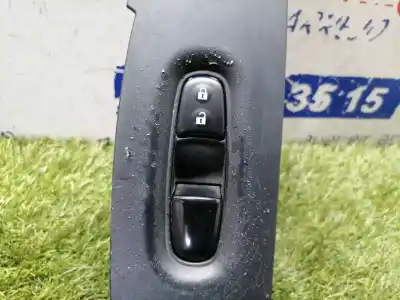 Автозапчастина б/у передній правий віконний вимикач для nissan qashqai (j11) acenta посилання на oem iam   