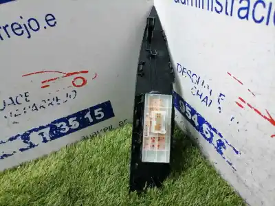Автозапчастина б/у передній правий віконний вимикач для nissan qashqai (j11) acenta посилання на oem iam   
