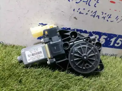Pezzo di ricambio per auto di seconda mano  per MINI MINI (R56)  Riferimenti OEM IAM 0130822381  2757044