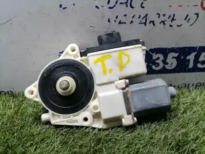 Peça sobressalente para automóvel em segunda mão  por BMW X3 (E83)  Referências OEM IAM E840311305 0130822236 69259662