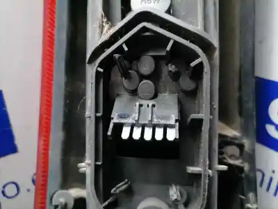 Peça sobressalente para automóvel em segunda mão farolim traseiro direito por opel meriva cosmo referências oem iam   