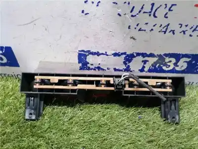 Peça sobressalente para automóvel em segunda mão farolim de travão central por citroen c4 coupé (la_) 1.6 hdi referências oem iam 9650812280  9650812280
