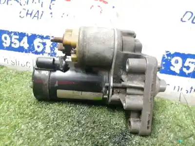 İkinci el araba yedek parçası Motor çalisiyor için CITROEN C4 COUPE Collection OEM IAM referansları D6RA110  D6RA110