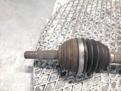 Peça sobressalente para automóvel em segunda mão transmissão dianteira direita por renault clio iii 1.5 dci diesel cat referências oem iam 8200499586  8200499586