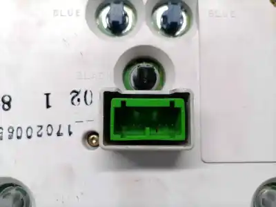 Pièce détachée automobile d'occasion compteur de vitesse tableau de bord pour volvo s60 berlina 2.4 d références oem iam 8602474 0675246 8637996