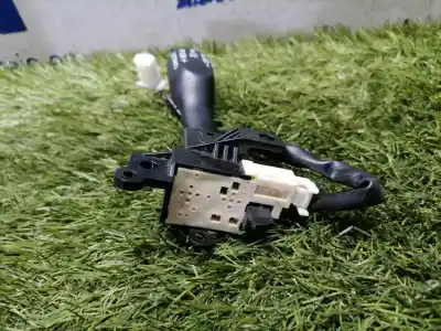 İkinci el araba yedek parçası degistirmek için toyota prius (nhw30) plug-in hybrid advance oem iam referansları 18a174  18a174