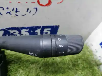 Peça sobressalente para automóvel em segunda mão comandos do volante por fiat doblo active referências oem iam 07350442980  07350442980