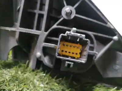 Peça sobressalente para automóvel em segunda mão espelho retrovisor esquerdo por renault scenic ii confort dynamique referências oem iam   