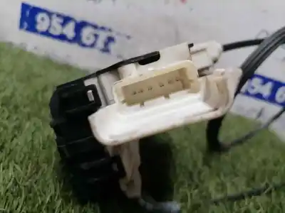 Peça sobressalente para automóvel em segunda mão fechadura da porta dianteira esquerda por citroen c4 coupe cool referências oem iam 9647173980  9647173980