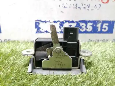 Second-hand car spare part trunk lock for seat altea (5p1) green oem iam references 5p0827505c  5p0827505c