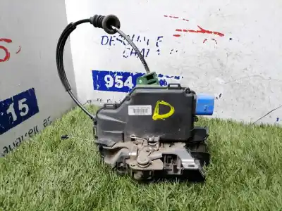 Peça sobressalente para automóvel em segunda mão Fechadura Da Porta Dianteira Direita por SEAT IBIZA (6L1) Cool Referências OEM IAM 3B1837016BQ  3B1837016BQ