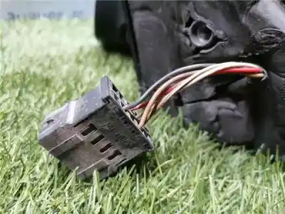 Pezzo di ricambio per auto di seconda mano specchio sinistro per audi a4 b5 (8d2) 1.9 tdi riferimenti oem iam   