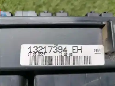 Second-hand car spare part fuse box unit for opel corsa d 1.3 16v cdti cat (z 13 dth / l4i) oem iam references 13217394  13217394