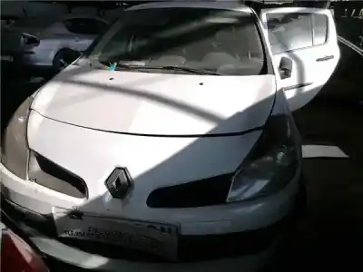 Автозапчасти б/у передняя правая трансмиссия за renault clio iii 1.5 dci diesel 68 cv / 50 kw ссылки oem iam 8200499586  8200499586