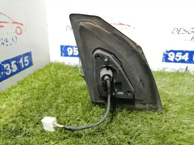 Pezzo di ricambio per auto di seconda mano specchio sinistro per toyota corolla (e12) 2.0 d-4d riferimenti oem iam   